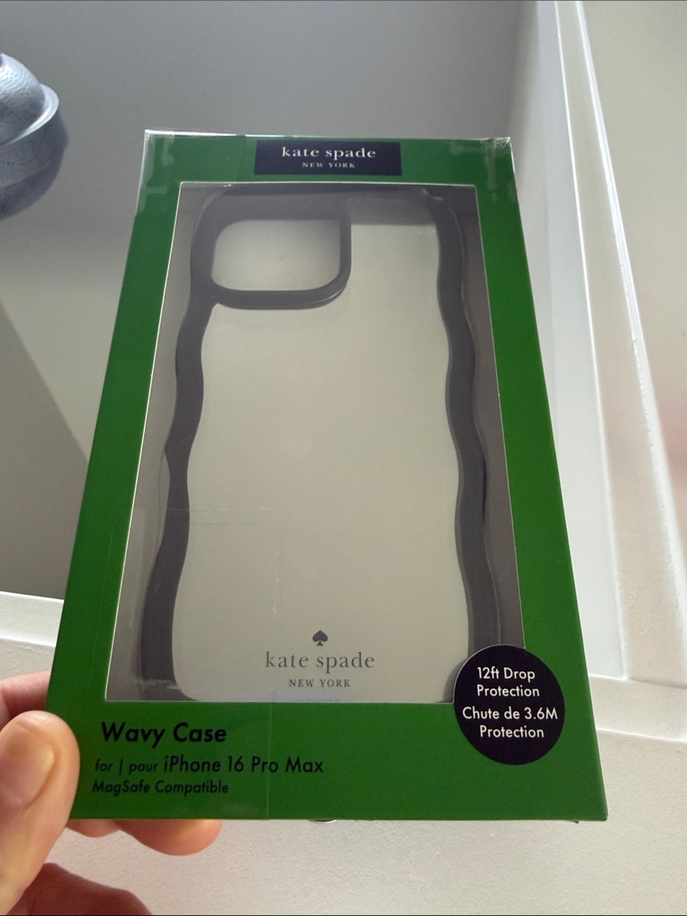 kate spade Clear Case with Black Wavy Trim for iPhone 16 Pro Max